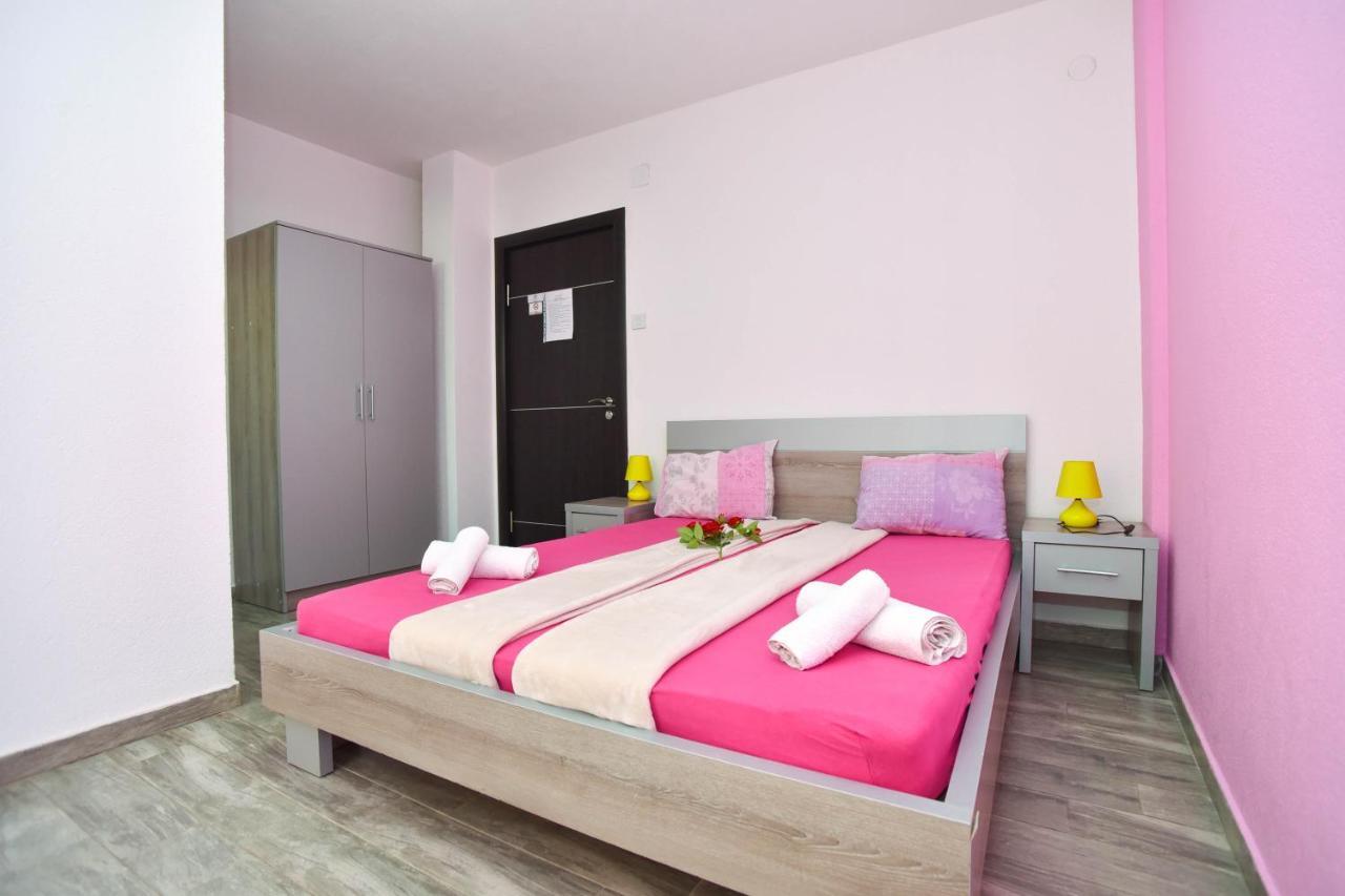 Apartment Ksenia Duletic *